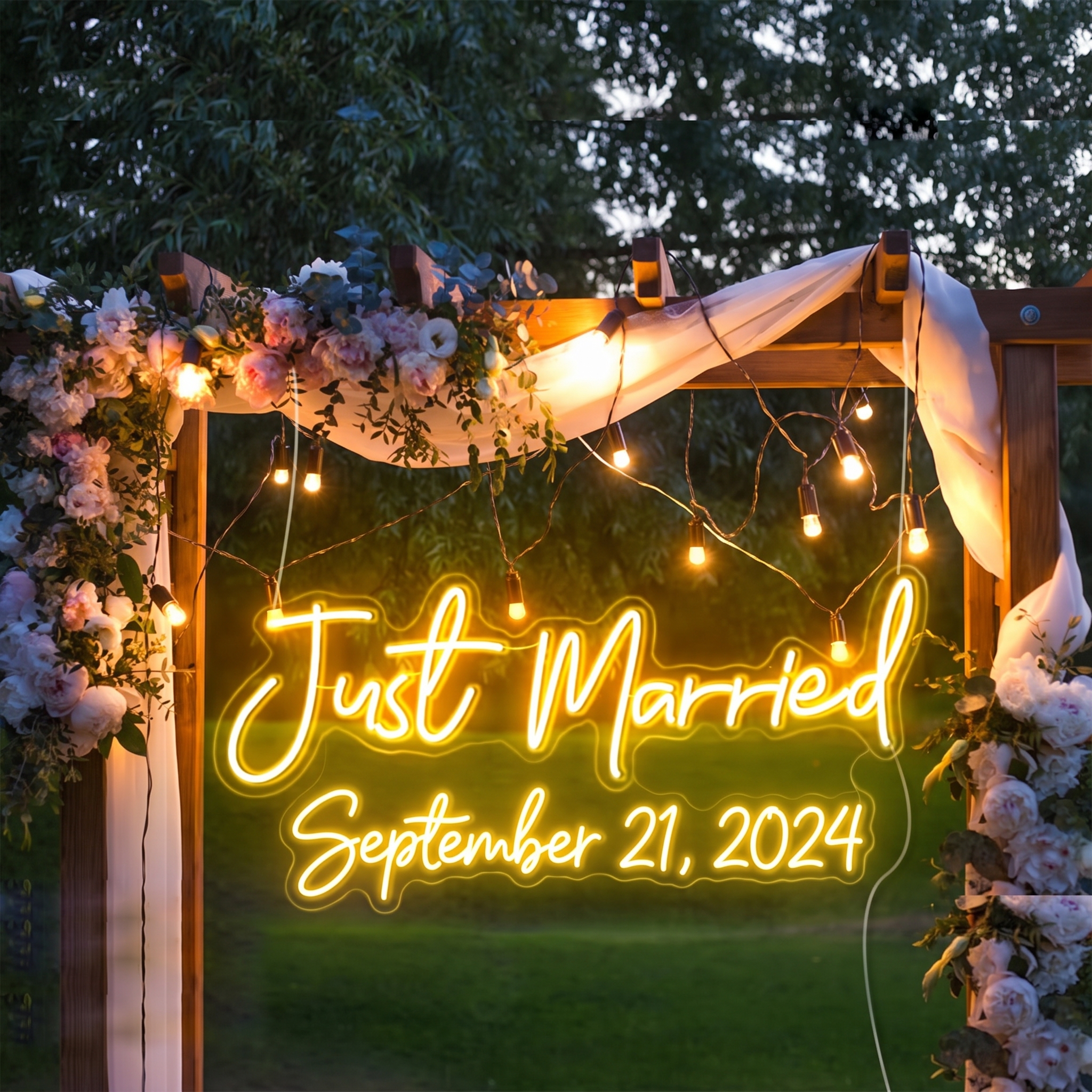 Letreiro neon romântico para receção de casamento
